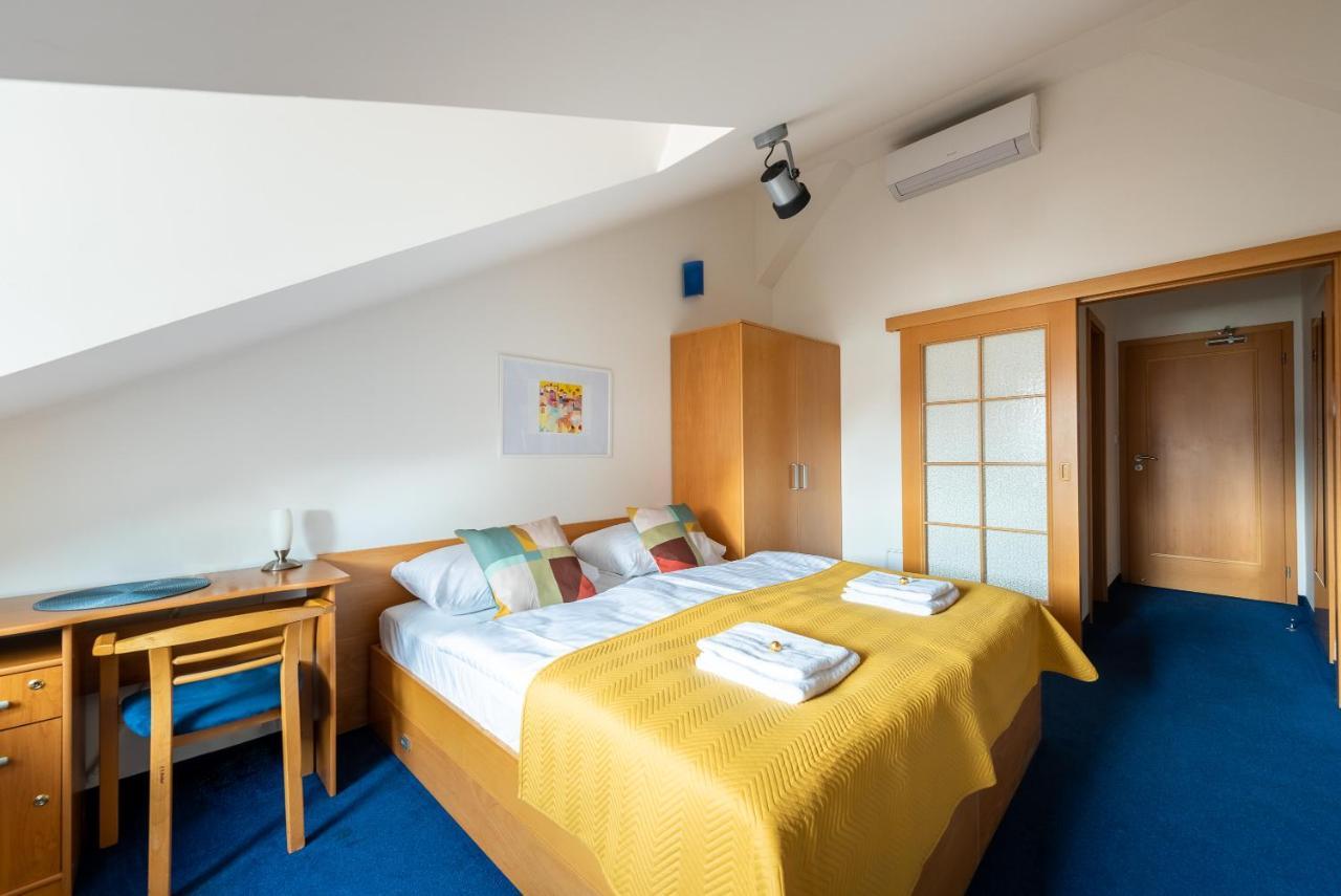 Libero Residence Prague Luaran gambar